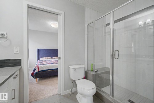 2233 56 Street, Edmonton, AB - Indoor Photo Showing Bathroom