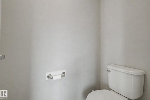 2233 56 Street, Edmonton, AB - Indoor Photo Showing Bathroom