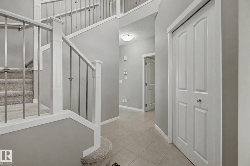 2233 56 Street, Edmonton, AB - Indoor Photo Showing Other Room