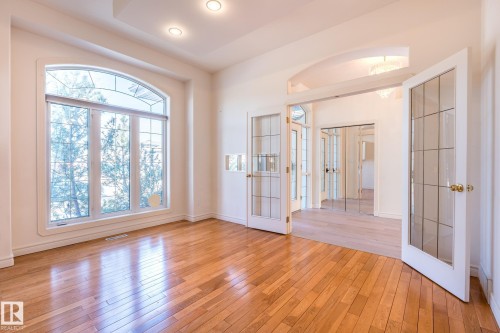 189 Blackburn Drive W, Edmonton, AB - Indoor Photo Showing Other Room