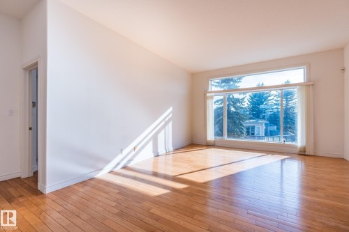 189 Blackburn Drive W, Edmonton, AB - Indoor Photo Showing Other Room