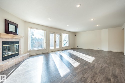 189 Blackburn Drive W, Edmonton, AB - Indoor With Fireplace
