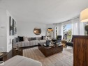 7211 78 Ave, Edmonton, AB  - Indoor Photo Showing Living Room 