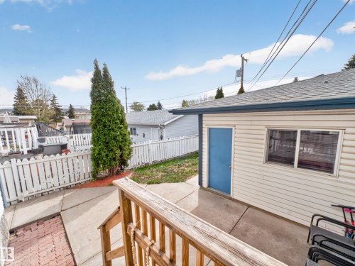 7211 78 Ave, Edmonton, AB - Outdoor With Exterior