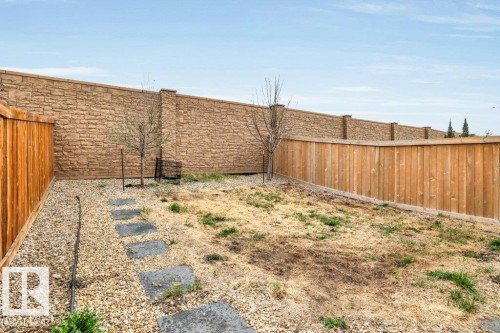 2580 Casey Way, Edmonton, AB - Outdoor