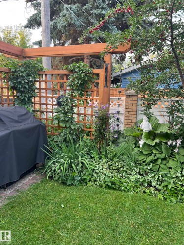 Photo provided by the seller - 11115 44 Street, Edmonton, AB - Outdoor