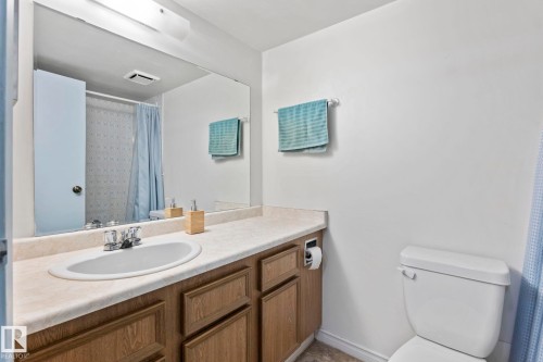 712 12841 65 Street, Edmonton, AB - Indoor Photo Showing Bathroom