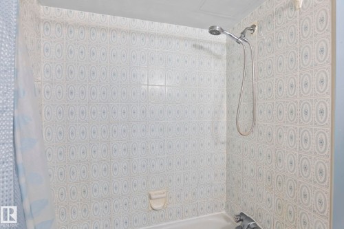 712 12841 65 Street, Edmonton, AB - Indoor Photo Showing Bathroom