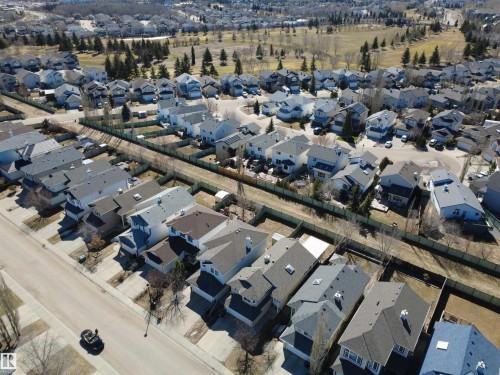 21113 92A Avenue, Edmonton, AB 