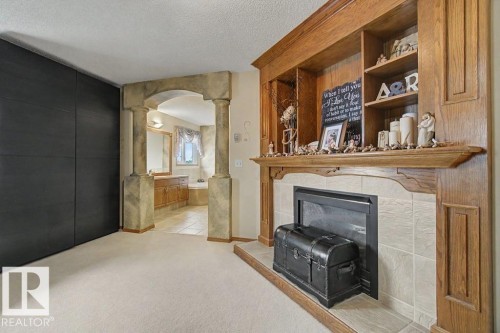 16516 87 Street, Edmonton, AB 