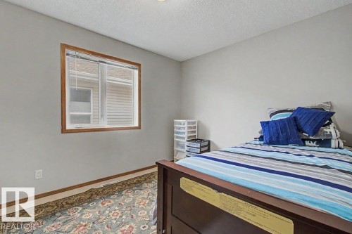 16516 87 Street, Edmonton, AB 