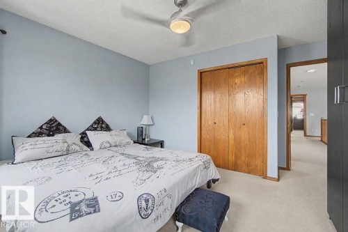 16516 87 Street, Edmonton, AB 
