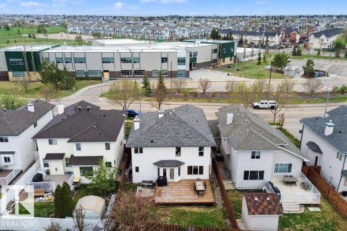 16516 87 Street, Edmonton, AB 