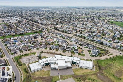16516 87 Street, Edmonton, AB 
