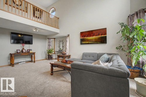16516 87 Street, Edmonton, AB 