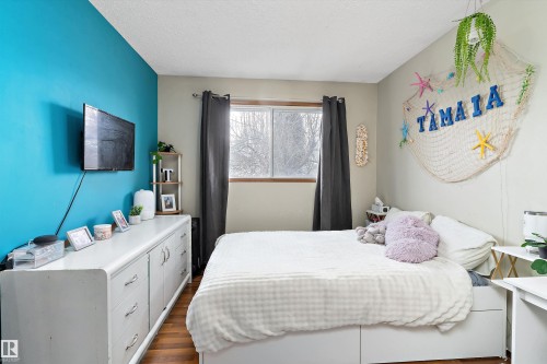 12916 69 Street, Edmonton, AB - Indoor Photo Showing Bedroom