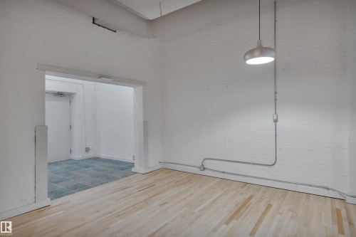 102 10169 104 Street, Edmonton, AB - Indoor Photo Showing Other Room