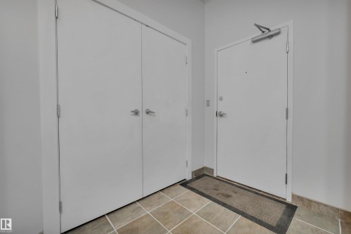 102 10169 104 Street, Edmonton, AB - Indoor Photo Showing Other Room