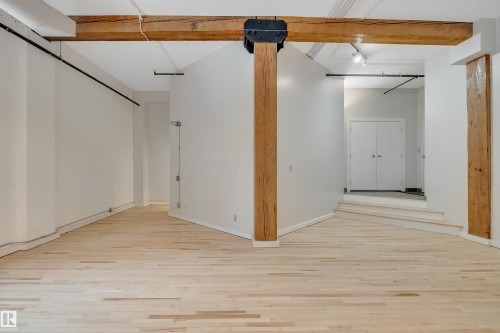 102 10169 104 Street, Edmonton, AB - Indoor Photo Showing Other Room