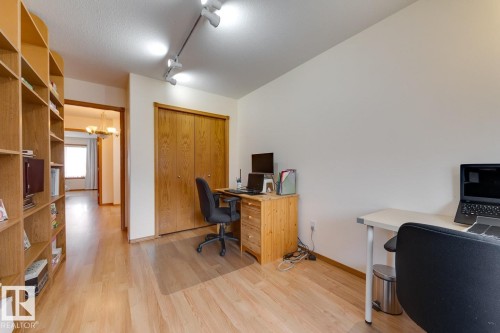 10816 67 Avenue, Edmonton, AB - Indoor Photo Showing Office