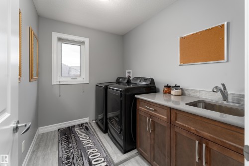 49 Wilson Close, Fort Saskatchewan, AB - Indoor Photo Showing Laundry Room