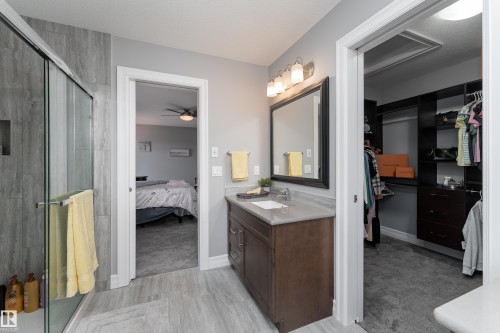 49 Wilson Close, Fort Saskatchewan, AB - Indoor Photo Showing Bathroom