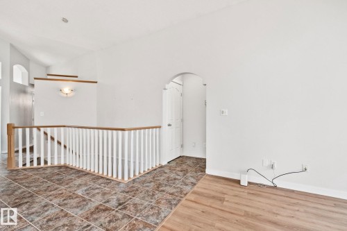 522 Hunters Way, Edmonton, AB 