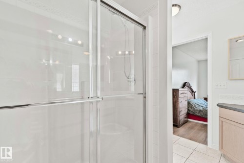 522 Hunters Way, Edmonton, AB 