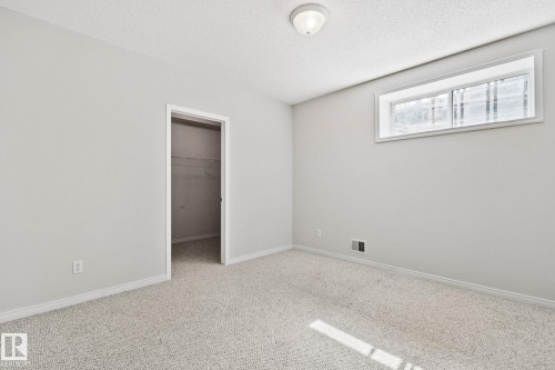522 Hunters Way, Edmonton, AB 