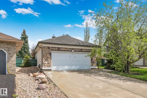 522 Hunters Way, Edmonton, AB 