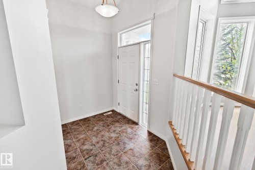 522 Hunters Way, Edmonton, AB 