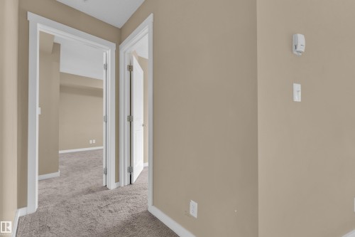 303 111 Watt Common, Edmonton, AB - Indoor Photo Showing Other Room