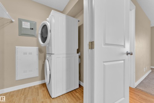 303 111 Watt Common, Edmonton, AB - Indoor Photo Showing Laundry Room
