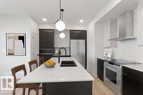 337 Rankin Drive, St. Albert, AB - Indoor Photo Showing Kitchen With Double Sink With Upgraded Kitchen