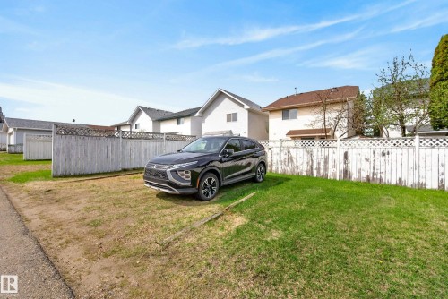 1517 Jarvis Crescent, Edmonton, AB - Outdoor