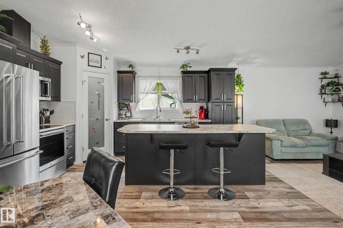15 12604 153 Avenue, Edmonton, AB - Indoor Photo Showing Kitchen With Stainless Steel Kitchen With Upgraded Kitchen