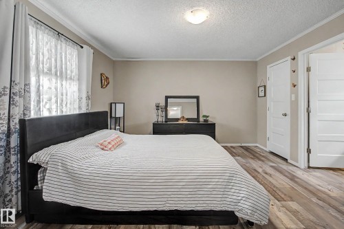 15 12604 153 Avenue, Edmonton, AB - Indoor Photo Showing Bedroom