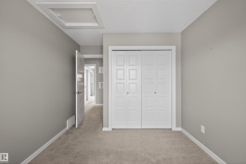 828 36 Avenue, Edmonton, AB - Indoor