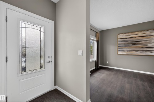 828 36 Avenue, Edmonton, AB - Indoor Photo Showing Other Room