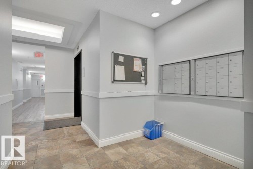 306 10232 115 Street, Edmonton, AB - Indoor Photo Showing Other Room