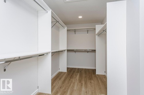 17332 5Th Street Nw, Edmonton, AB - Indoor With Storage