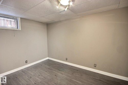 6003 90 Avenue, Edmonton, AB - Indoor Photo Showing Other Room