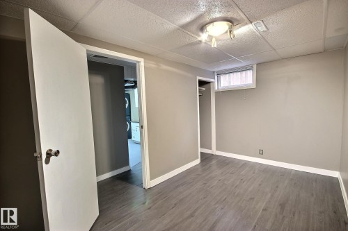 6003 90 Avenue, Edmonton, AB - Indoor Photo Showing Other Room