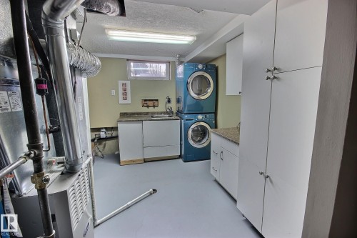 6003 90 Avenue, Edmonton, AB - Indoor Photo Showing Laundry Room
