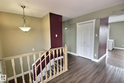 6003 90 Avenue, Edmonton, AB - Indoor Photo Showing Other Room