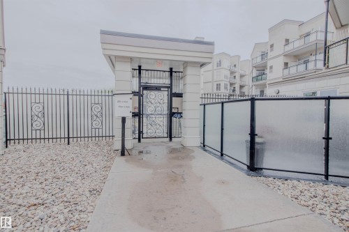 171 4823 104A Street, Edmonton, AB - Outdoor