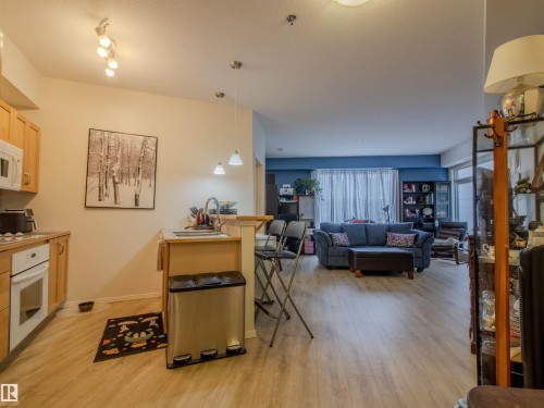 171 4823 104A Street, Edmonton, AB - Indoor