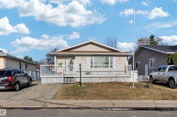 1412 63 Street  Edmonton, AB T6L 1X7