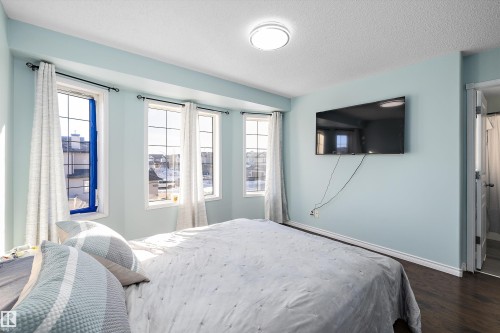 16304 43 Street, Edmonton, AB - Indoor Photo Showing Bedroom