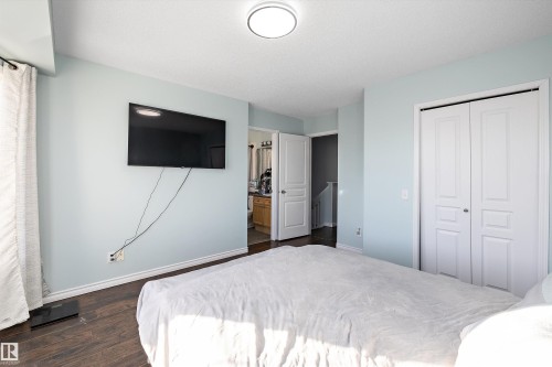 16304 43 Street, Edmonton, AB - Indoor Photo Showing Bedroom